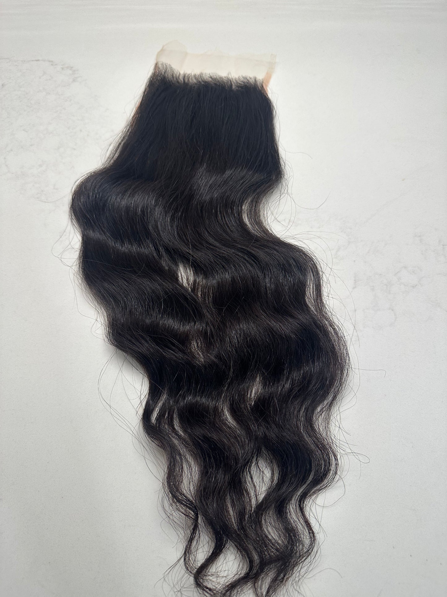 Slight Wavy Closure