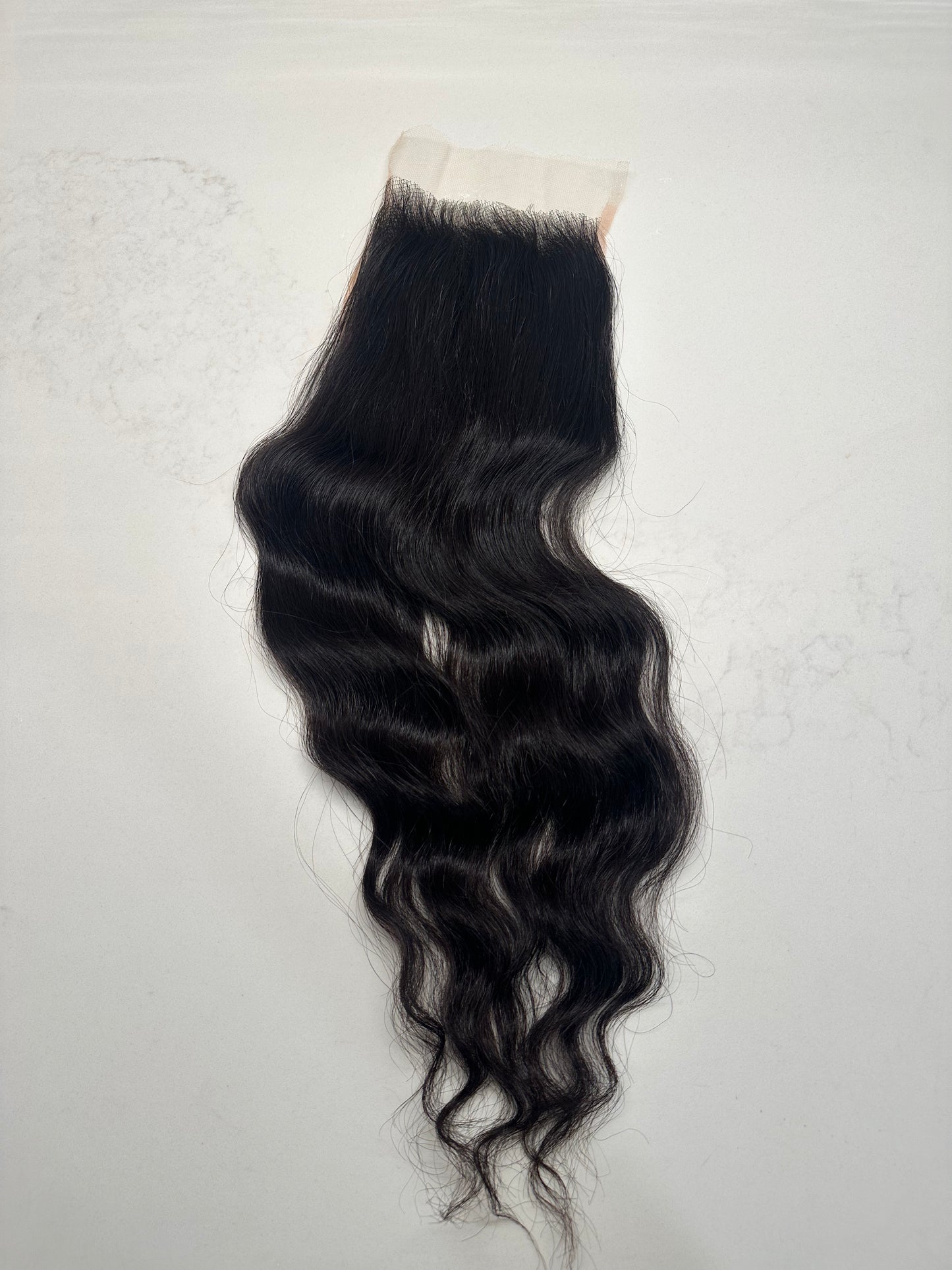 Slight Wavy Closure